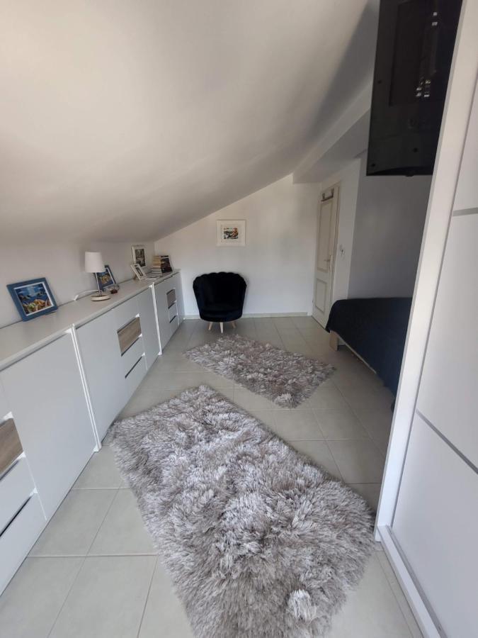 Sea View Novalja Apartment Екстериор снимка